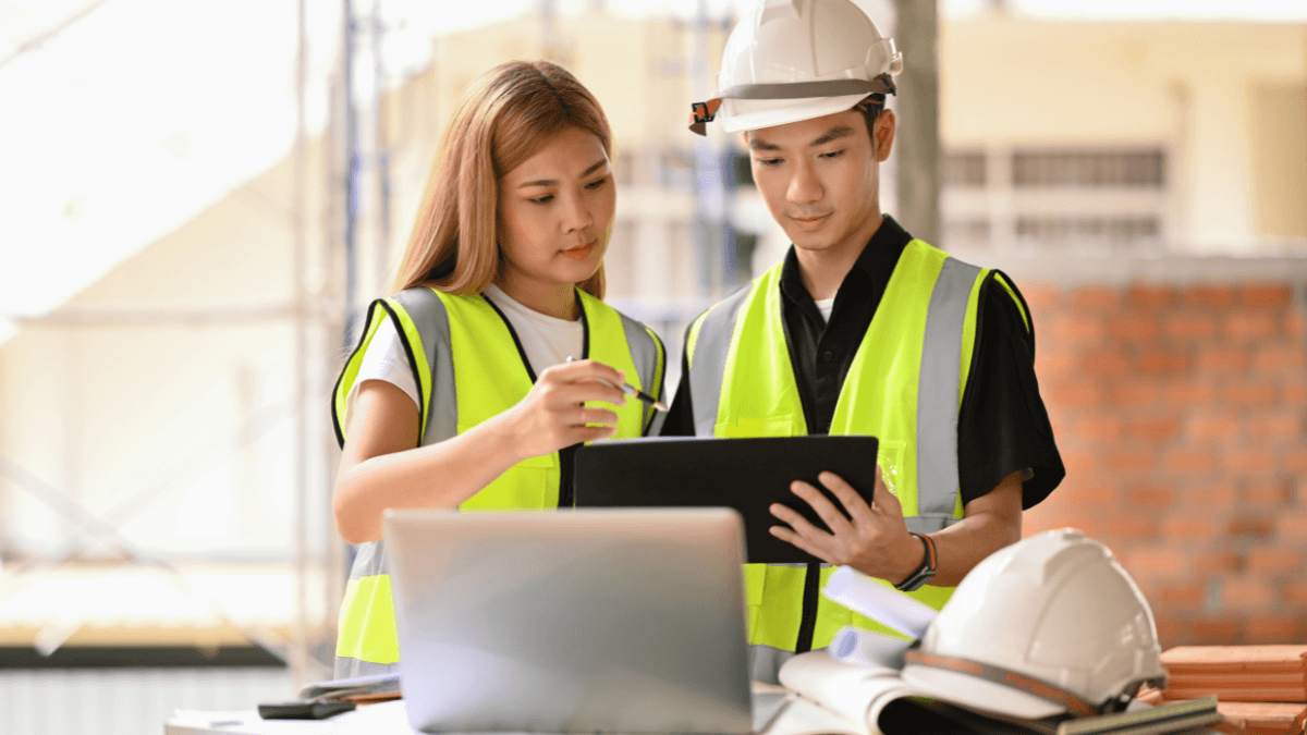 equipment maintenance tracking best practices featured image