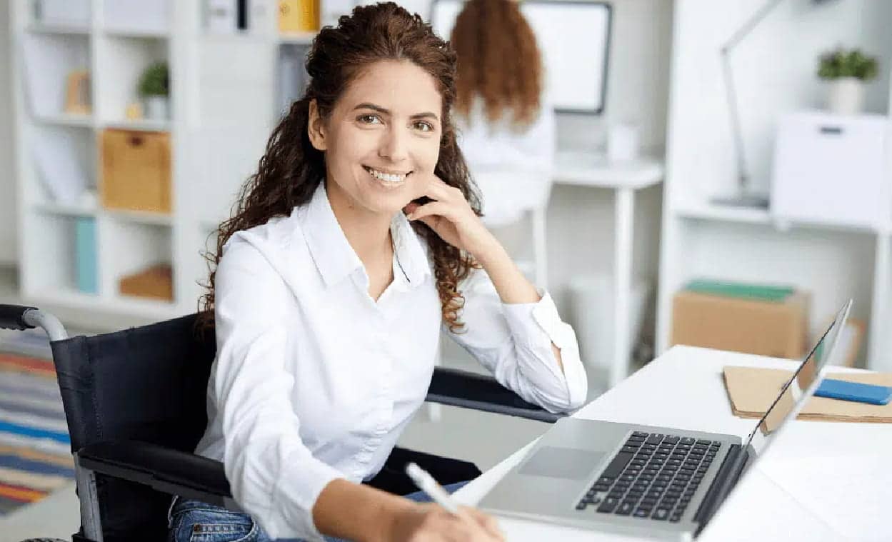 GOC9989_Website 2024_Industry_PROD Pages 6_041124-07 2